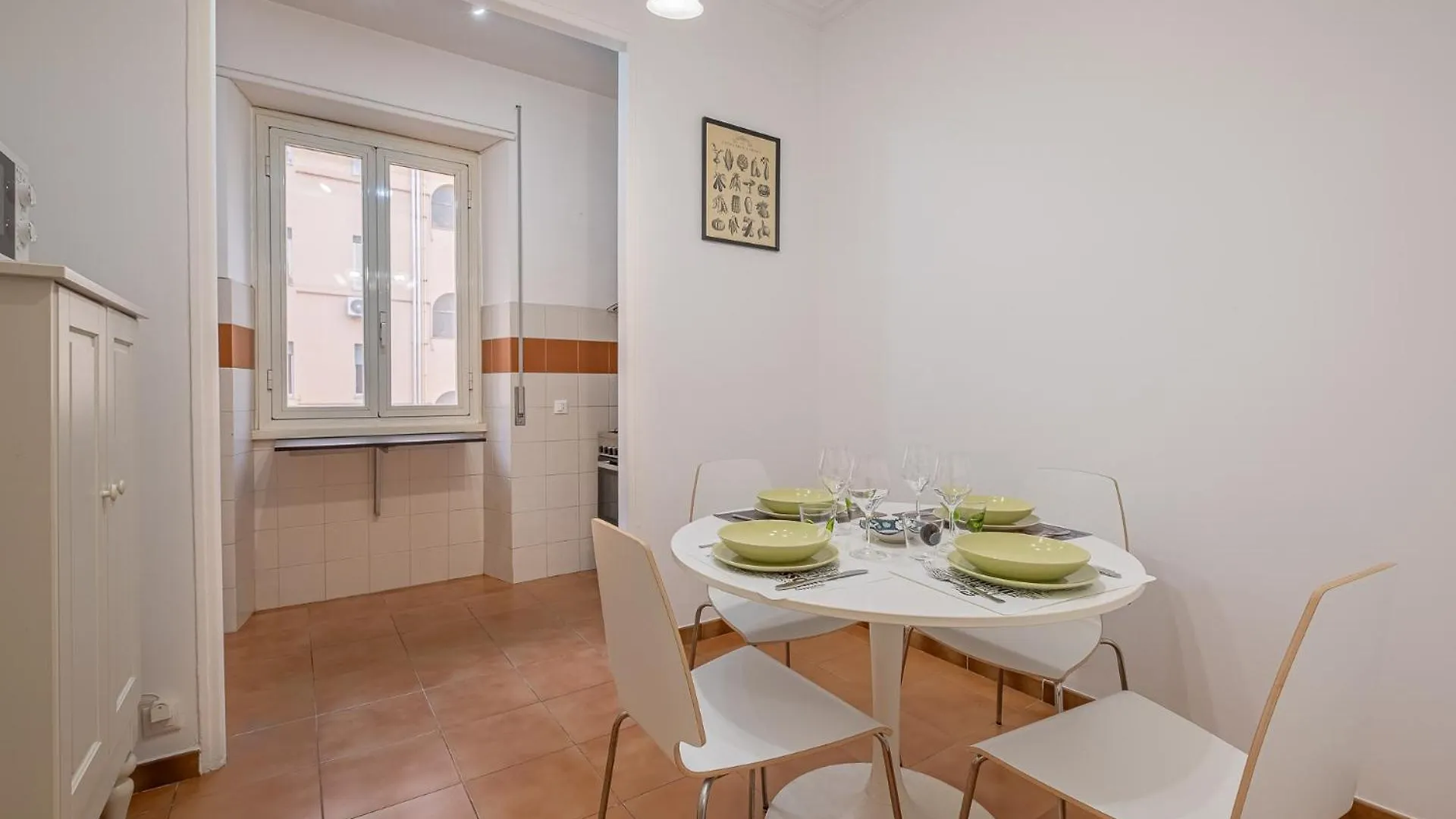 דירות Orange Blue House 1Bedr Metro Re Di Roma רומא